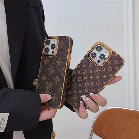 cover iphone 15 pro max louis vuitton|Louis Vuitton folio phone case.